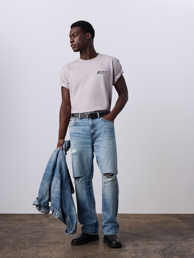 Tシャツ - ロゴバッジ リラックスTシャツ | カルバン・クライン 公式