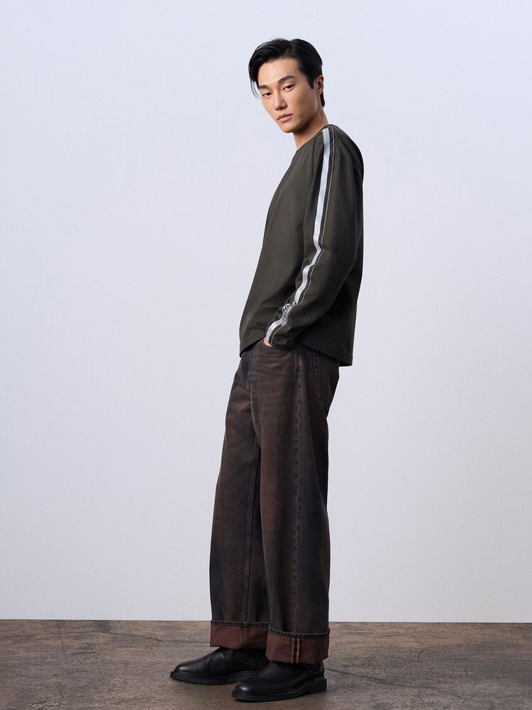 CK JK 長袖Tシャツ - レーシングストライプ リラックスTシャツ 長袖Tシャツ - レーシングストライプ リラックスTシャツ | カルバン