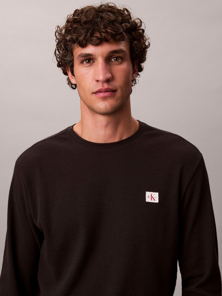 長袖Tシャツ - ロングスリーブワッフルバッジクルーネックT