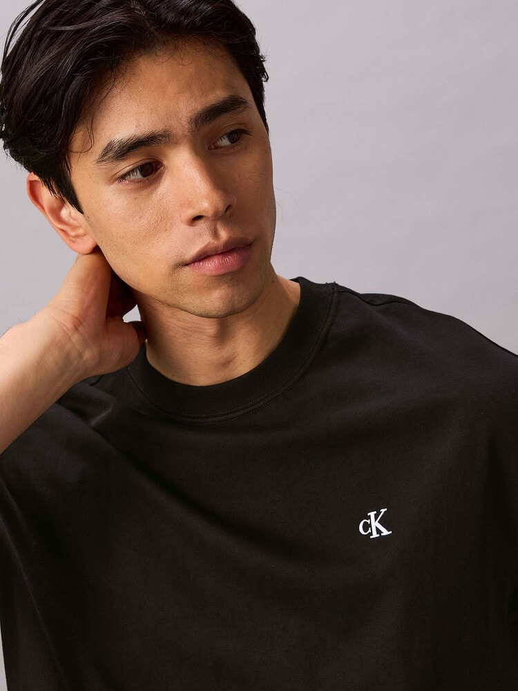 メンズ | Tシャツ | カルバン クライン 公式オンラインストア