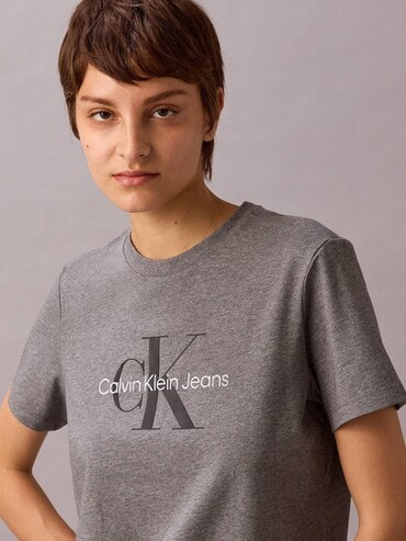   モノグラムロゴ クラシックフィット Tシャツ Tシャツ - クラシックモノグラムロゴTシャツ | カルバン