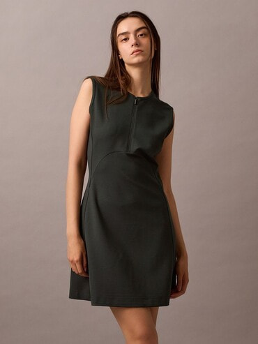 美品 【カルバンクラインジーンズ 】 ポロワンピース 黒 Mサイズ ミニワンピ ポロワンピース Calvin Klein(カルバンクライン) ワンピース