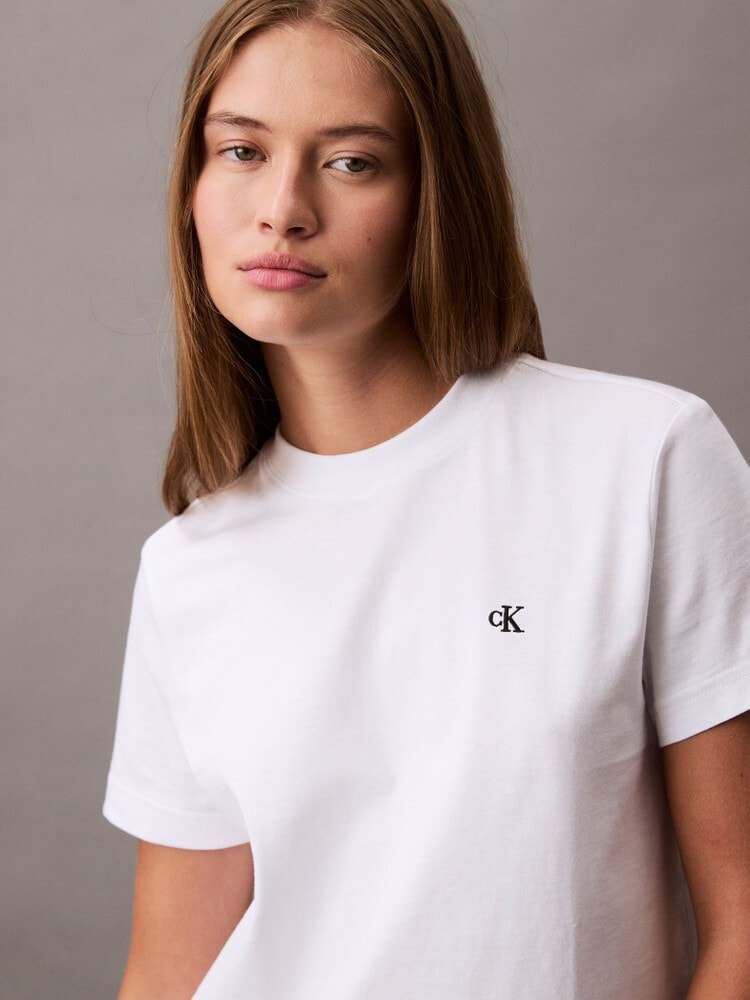 tシャツ  （カルバンクライン）ショートスリーブアーカイブロゴクルーネックTシャツ レディース Tシャツ - ショートスリーブアーカイブロゴクルーネックTシャツ