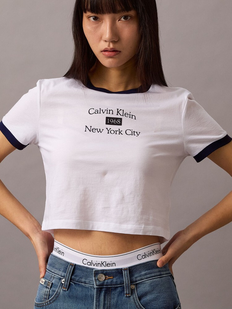 カルバンクラインショートスリーブクロップドTシャツminji着用