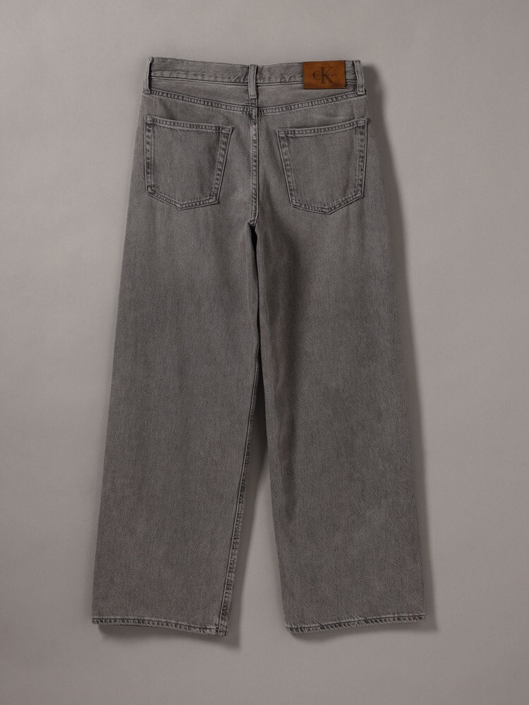 CLELデニムパンツ　グレー系 CLELデニムパンツ グレー系 CLELのデニムパンツ（グレー系）を