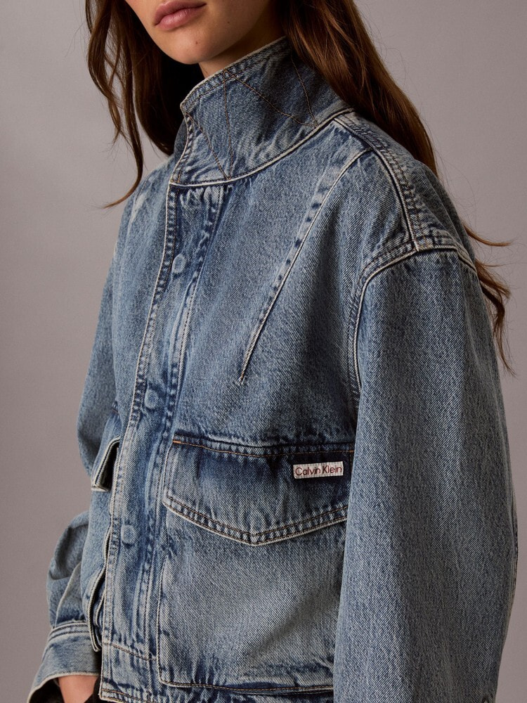 Denim on Display | アパレル | ウィメンズ | カルバン・クライン 公式