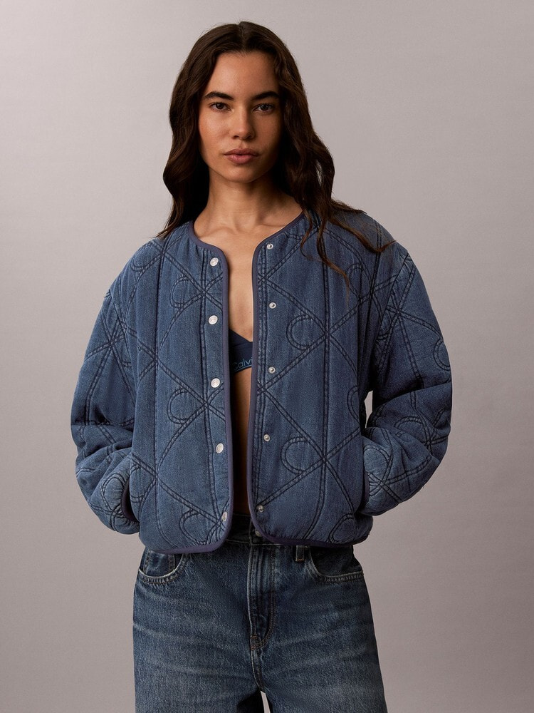 Denim on Display | アパレル | ウィメンズ | カルバン・クライン 公式 