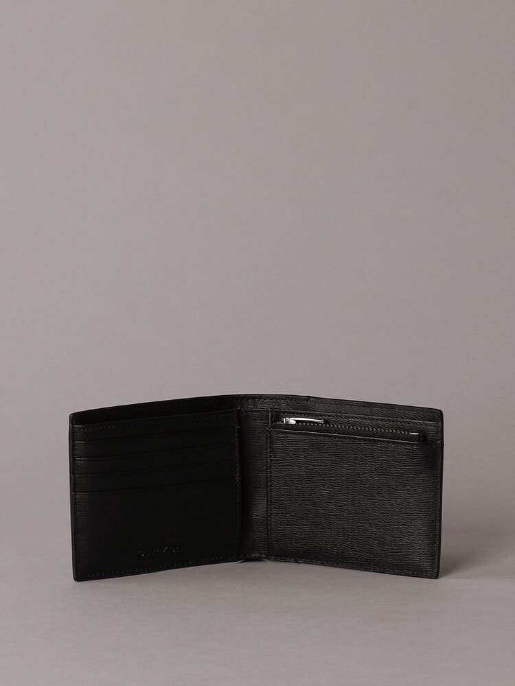   カウレザーハーフウォレット　財布　カルバンクライン 財布 - カードケースプラスレザーバイフォールドウォレット | カルバン