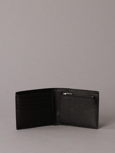 財布 - カードケースプラスレザーバイフォールドウォレット | カルバン