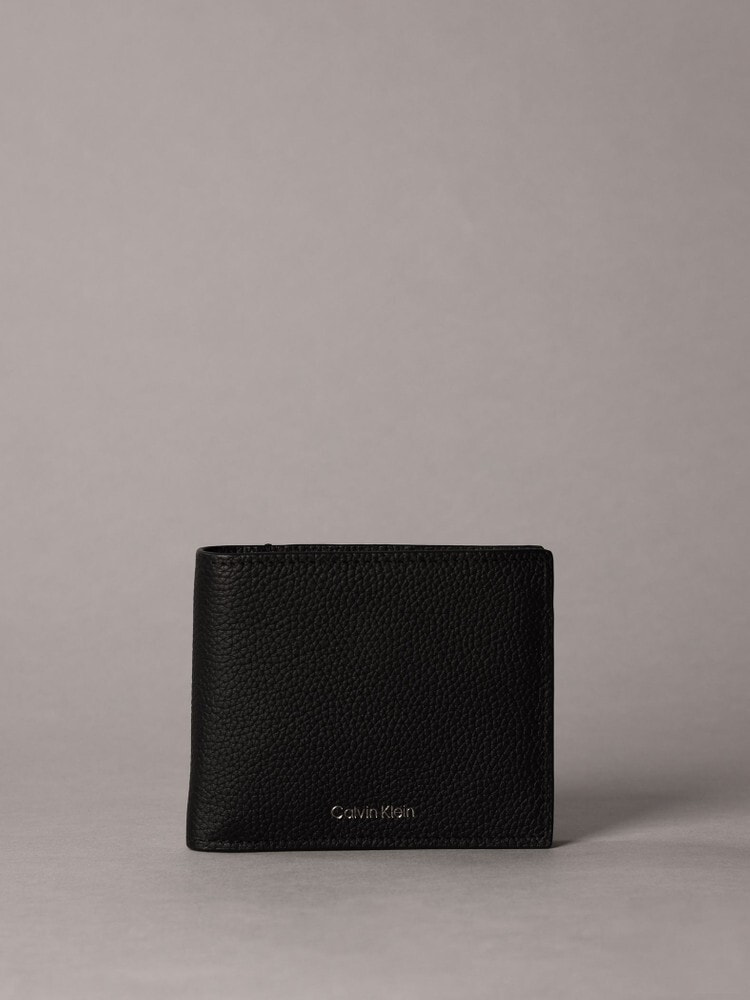   カルバンクライン ウォレット 長財布 ロゴ エンボス Calvin Klein (カルバンクライン) レザー エンボスロゴ ラウンド