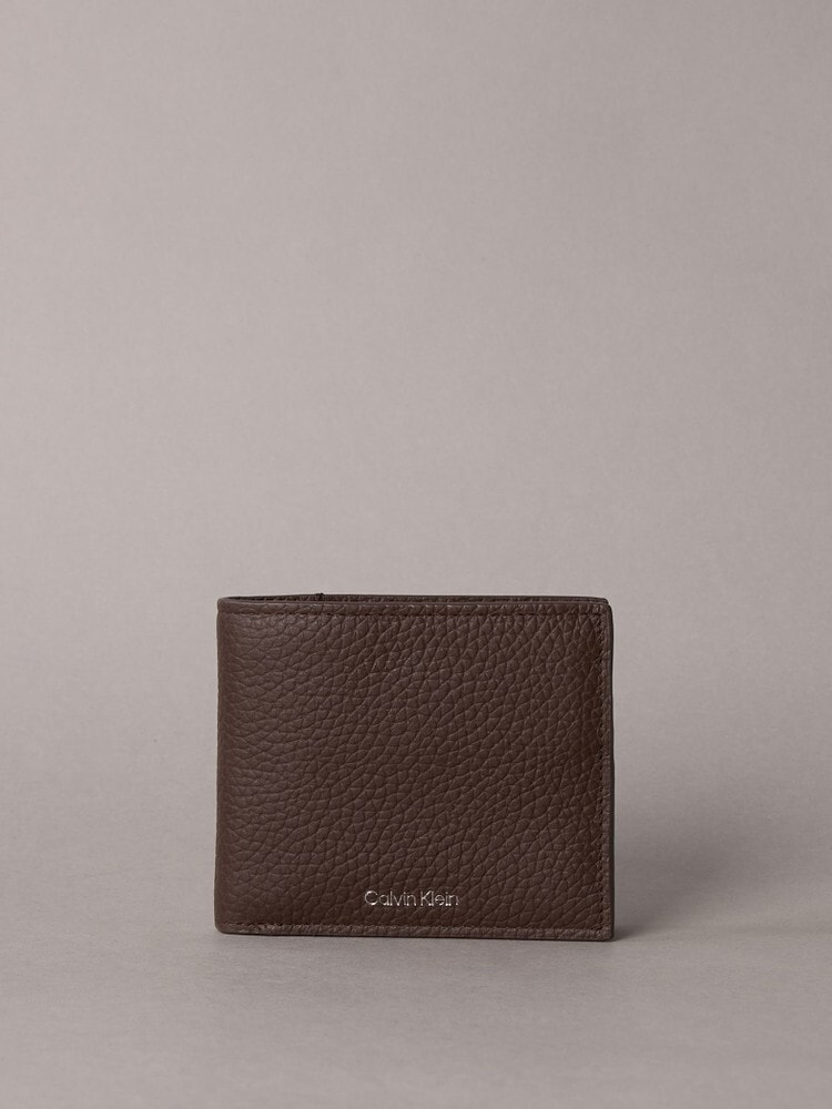 財布 - エンボスレザーハーフウォレット | カルバン・クライン 公式