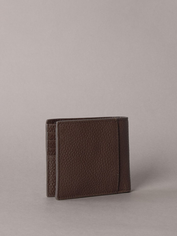 財布 - エンボスレザーハーフウォレット | カルバン・クライン 公式