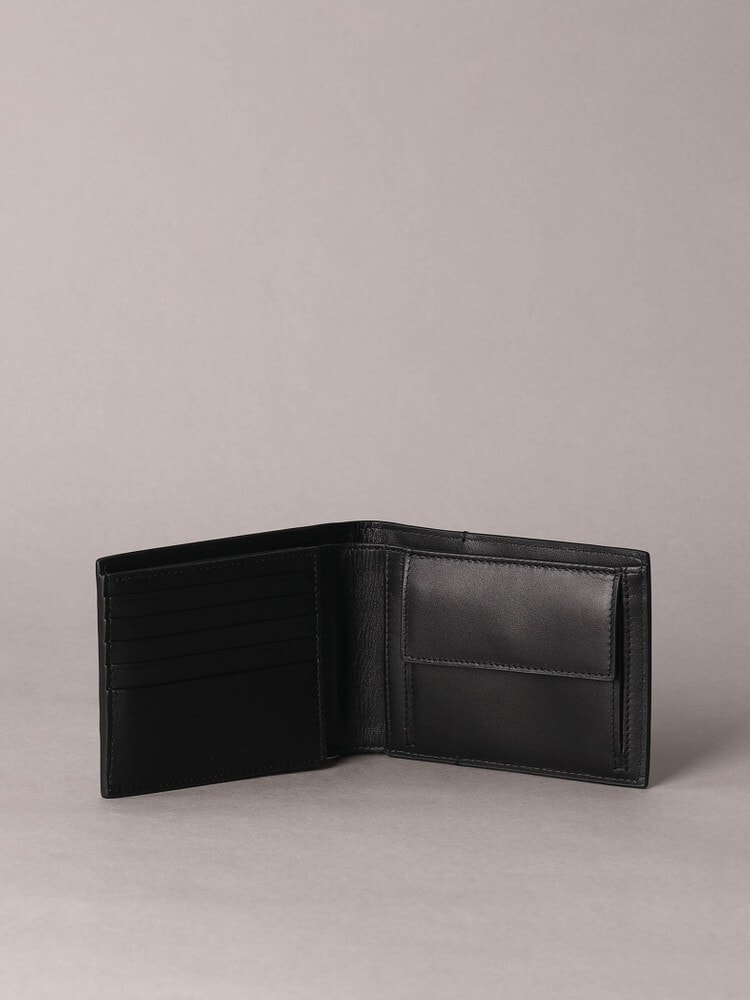 財布 - ボールドCKトライフォールドウォレット | カルバン・クライン