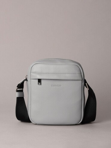 クロスボディバッグ - レイズリポーターバッグ | カルバン・クライン