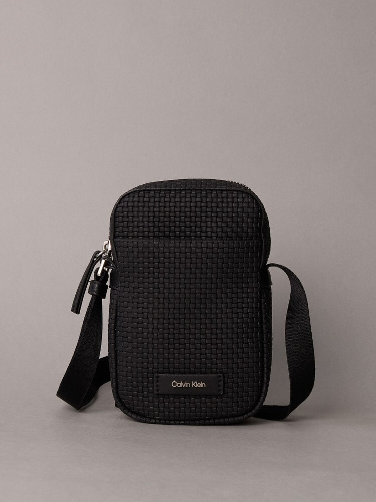 メンズ | クロスボディバッグ | カルバン・クライン 公式オンライン