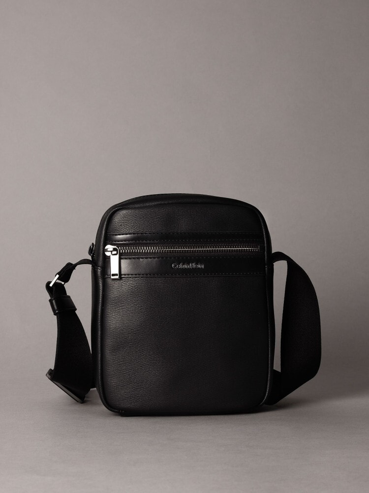 Men's Accessories | メンズ | カルバン・クライン 公式