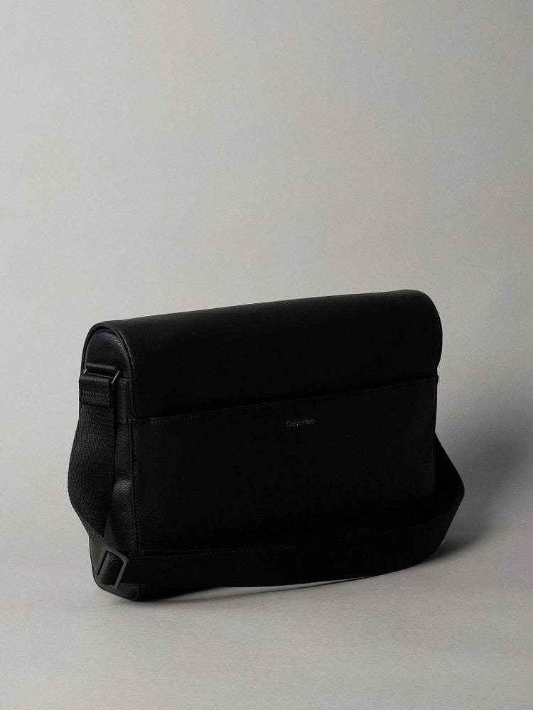 商品一覧 | カルバン・クライン 公式オンラインストア