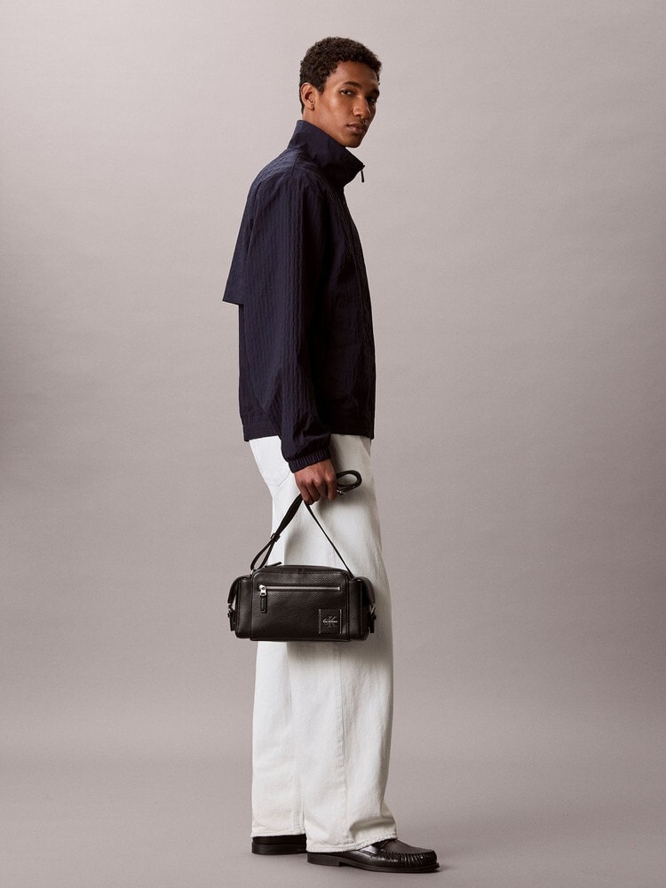 商品一覧 | カルバン・クライン 公式オンラインストア