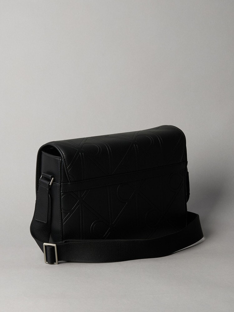 ウィメンズ | バッグ＆バッグパック | カルバン クライン 公式