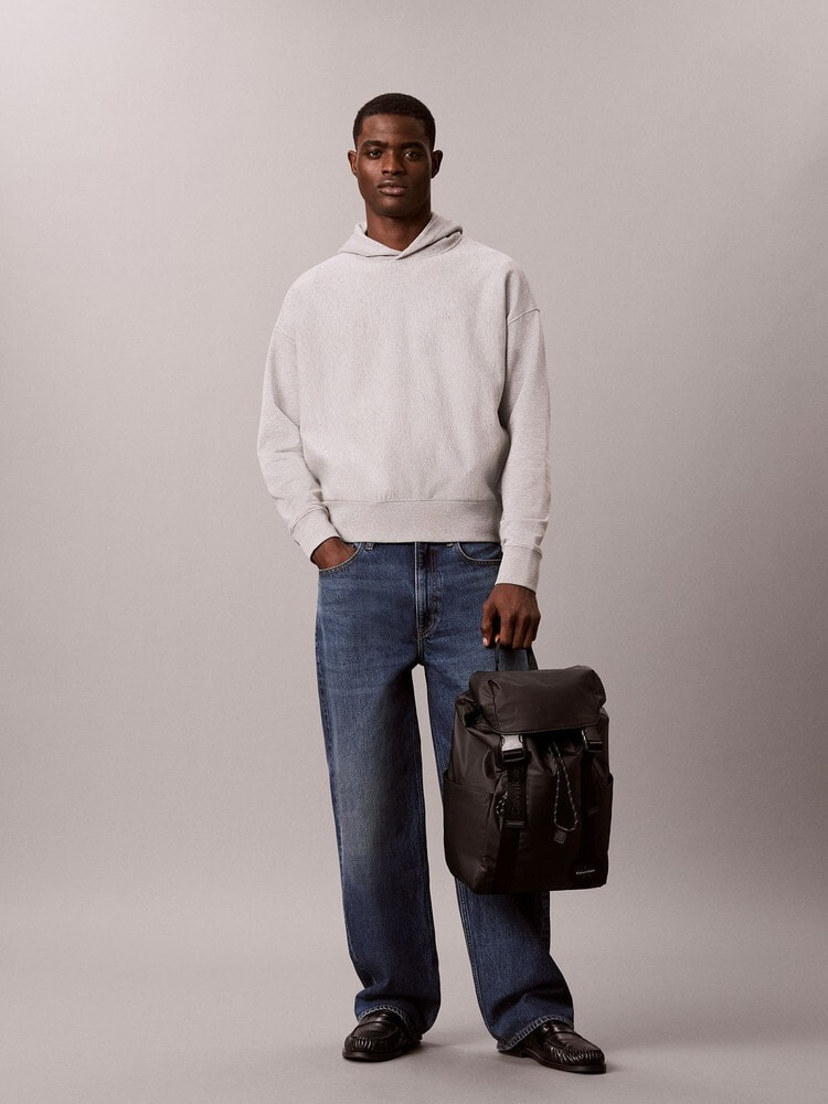 Men's Accessories | メンズ | カルバン・クライン 公式オンラインストア