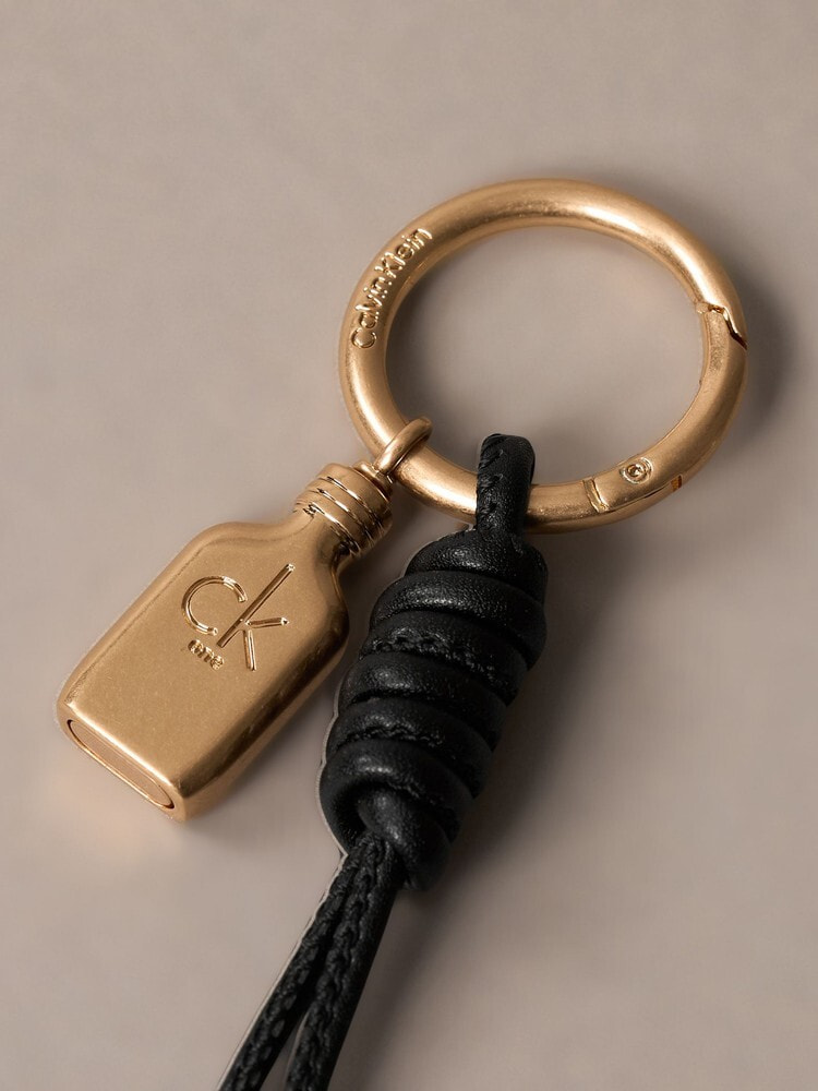 Women's Accessories | ウィメンズ | カルバン・クライン 公式