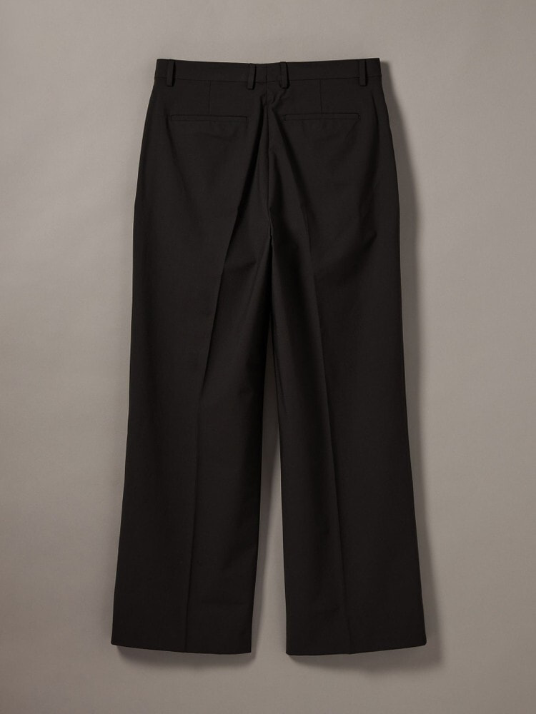 パンツ - ワイドプリーツトラウザーパンツ | カルバン・クライン 公式