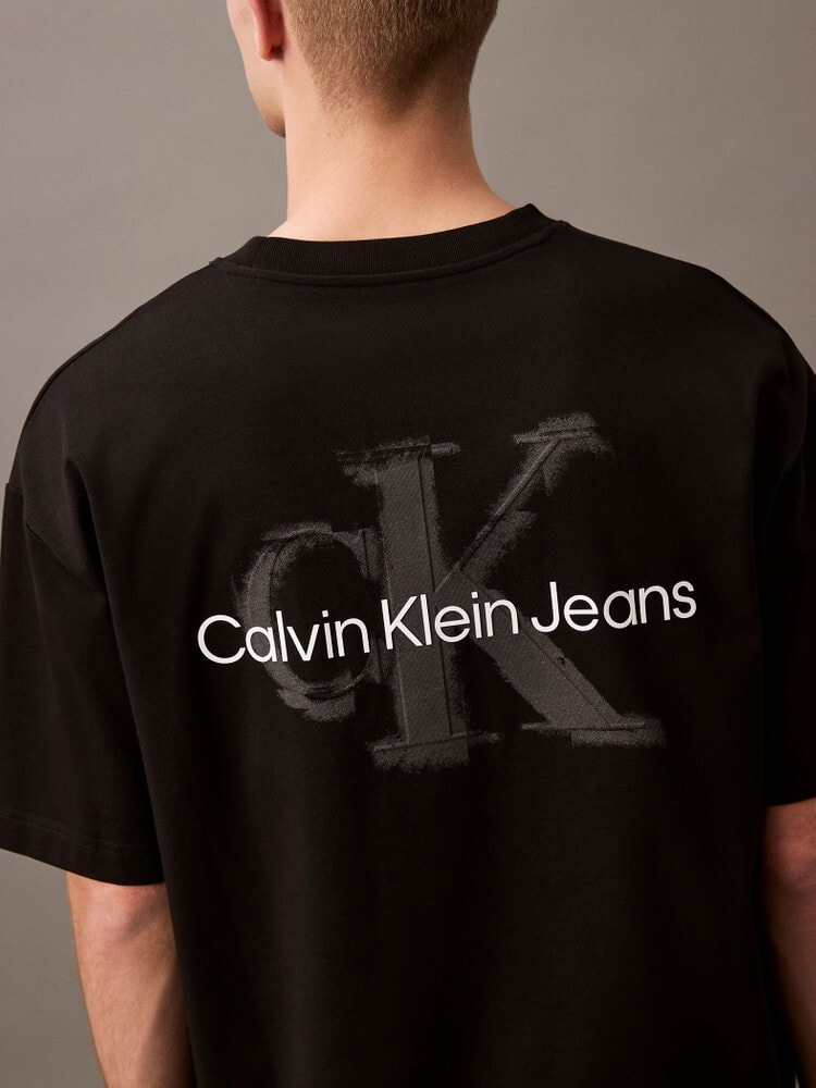 Tシャツ - オーバーサイズエンボスショートスリーブTシャツ | カルバン