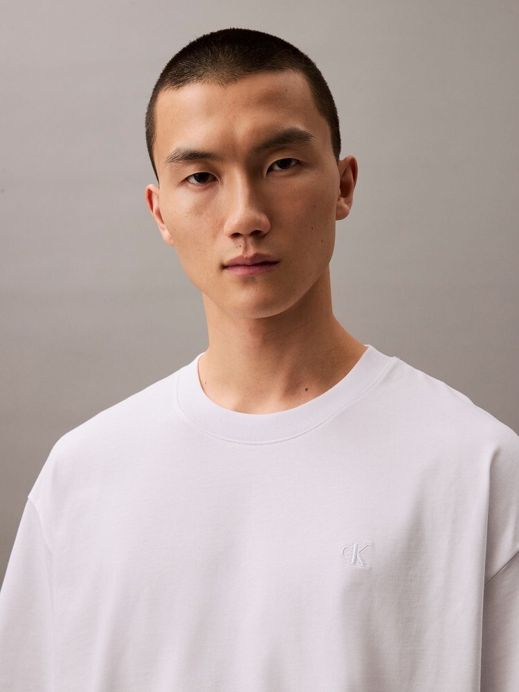 Tシャツ - オーバーサイズエンボスショートスリーブTシャツ 3