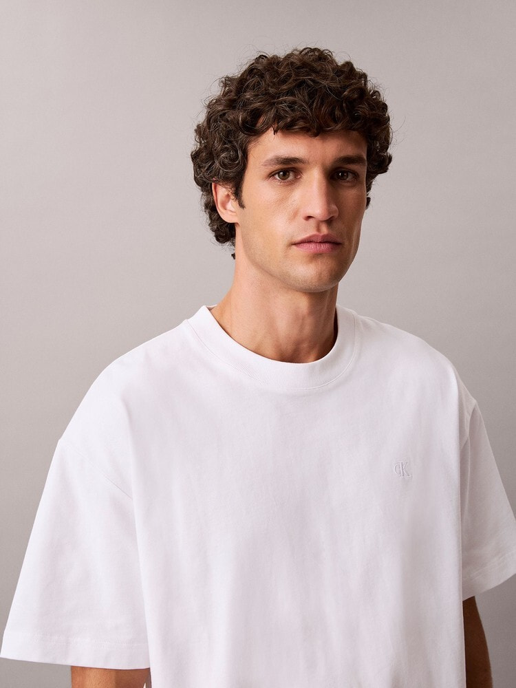 Tシャツ - オーバーサイズエンボスショートスリーブTシャツ | カルバン