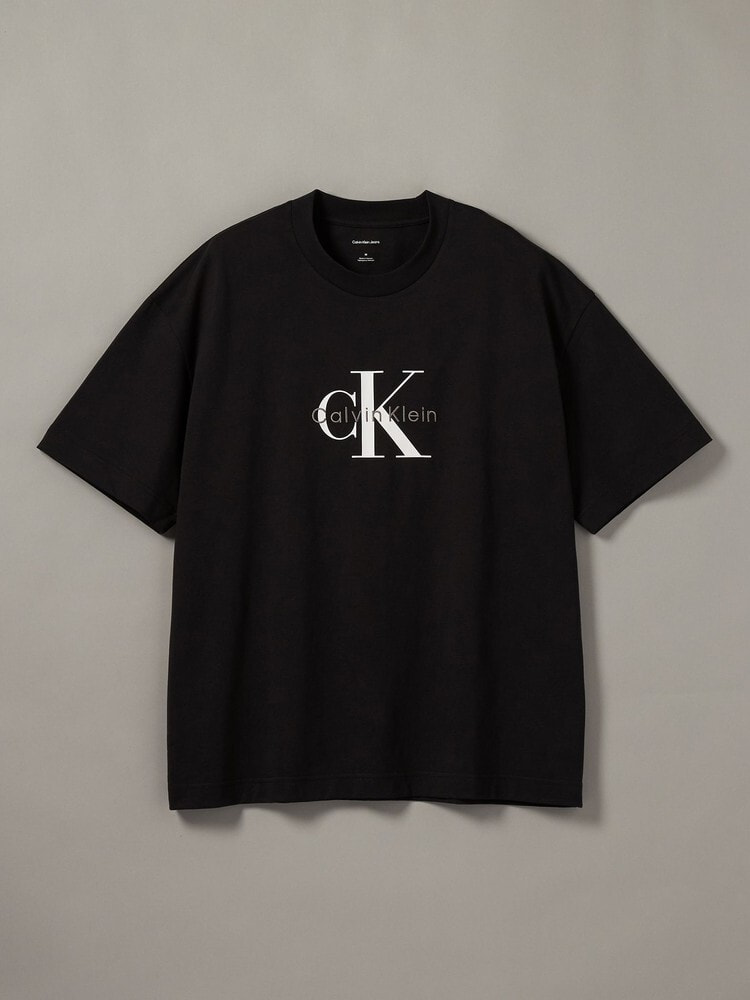 Tシャツ - フロントロゴTシャツ | カルバン・クライン 公式オンライン