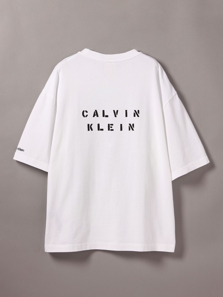 売れ筋商品|||カルバンクライン Tシャツ レディース トップス RELAXED CROPPED TEE MARC HUND - Print T-shirt - bright white Calvin Klein｜(M)【公式ショップ】 カルバンクライン バック