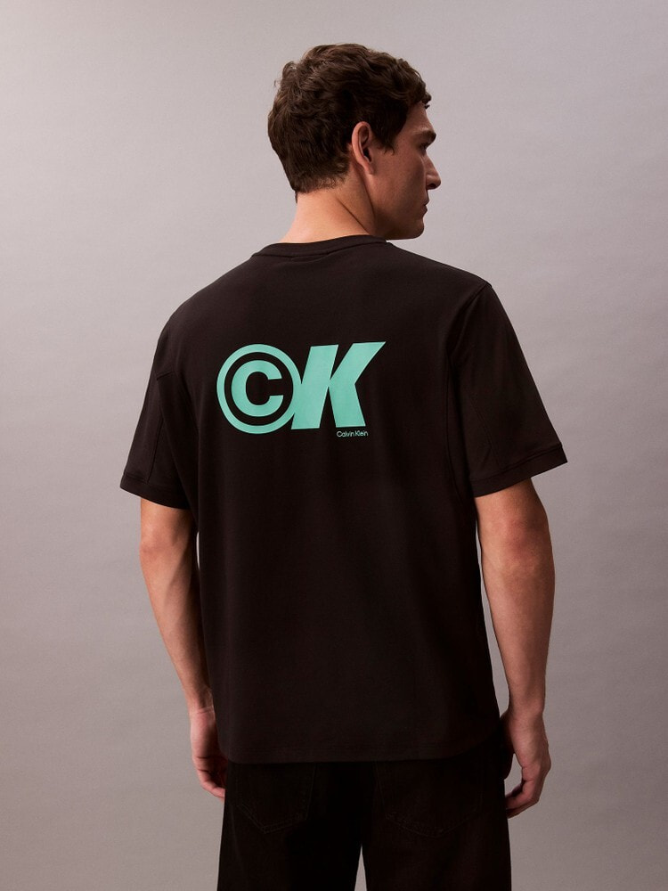 カルバンクラインTシャツとラルフローレンスゥェット 商品一覧 | カルバン・クライン 公式オンラインストア