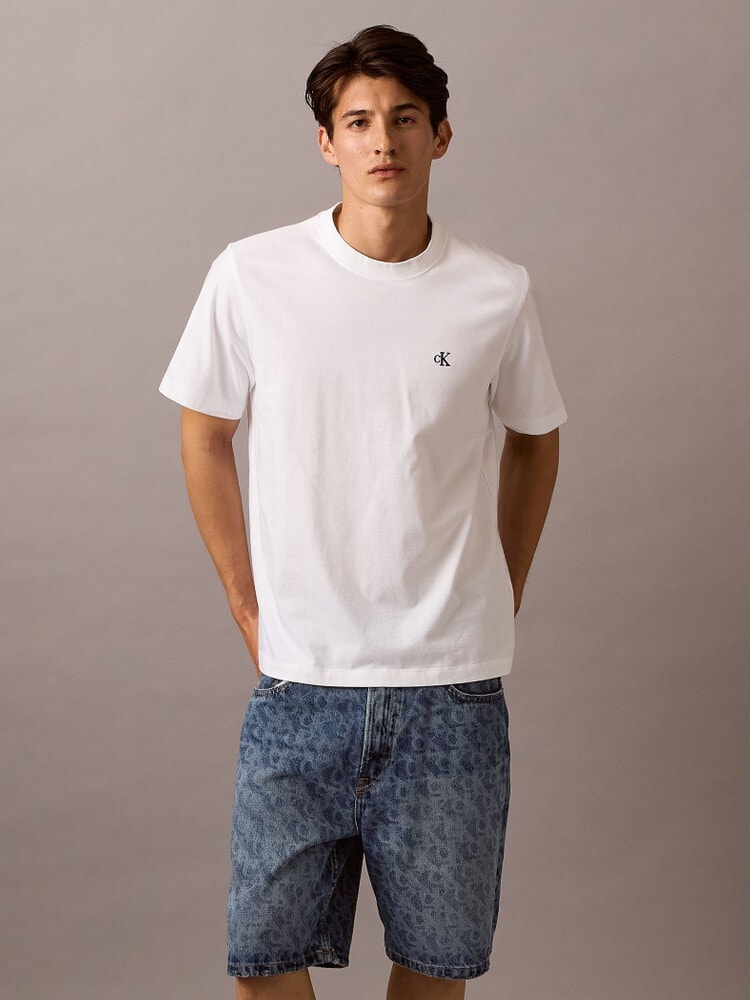 [  Jeans] cKボーイフレンドFitコットン半袖Tシャツ メンズ | Tシャツ | カルバン クライン 公式オンラインストア
