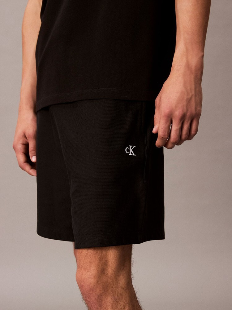 メンズ | ショートパンツ | カルバン クライン 公式オンライン