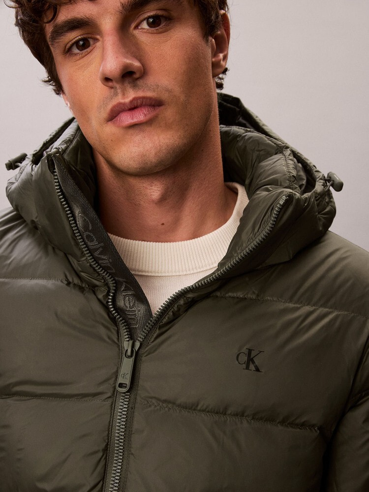 カルバンクラインジーンズ　ミッドウェイトダウンコート 商品一覧 | カルバン・クライン 公式オンラインストア