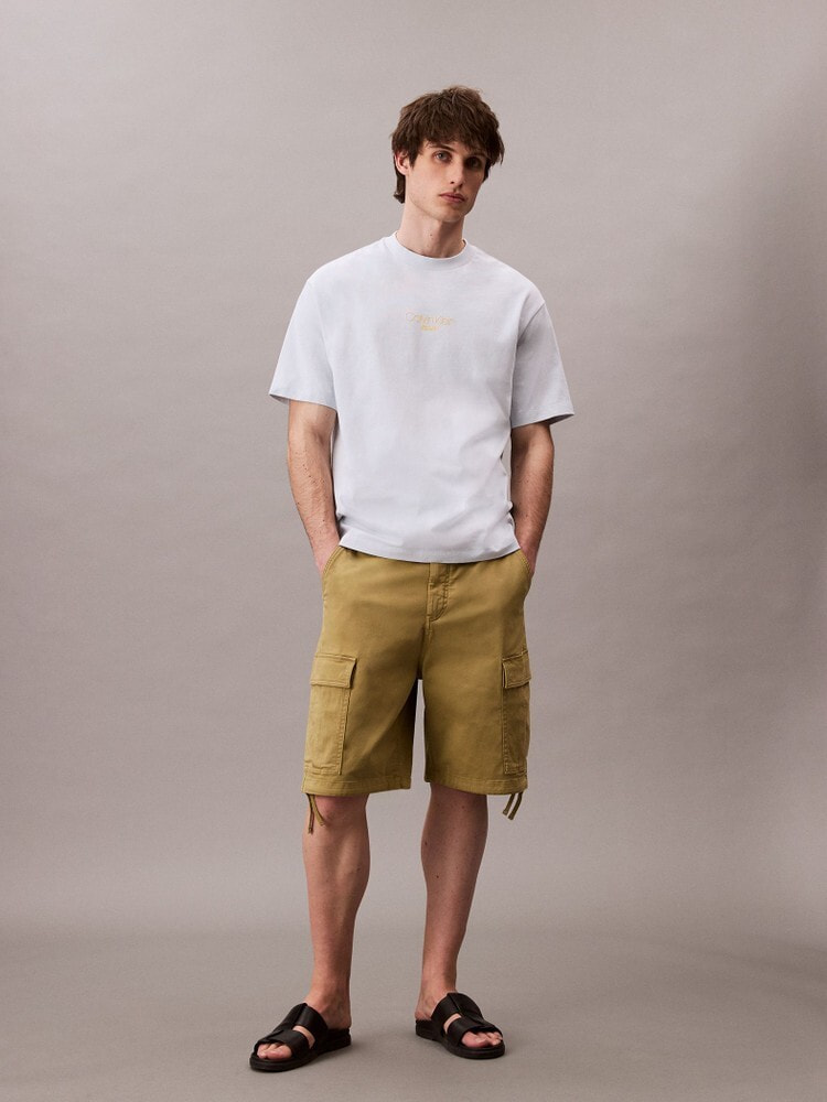 Tシャツ - ショートスリーブリラックスフィットグラフィックロゴ Tシャツ - ショートスリーブリラックスフィットグラフィックロゴ