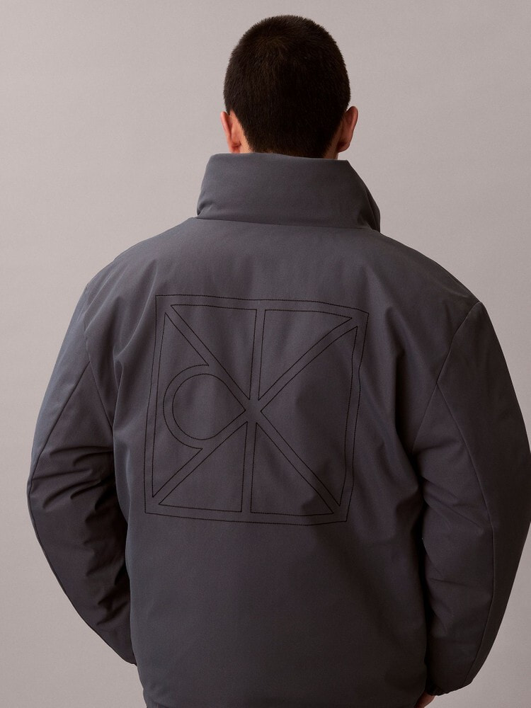 ヤス 新品 ジョングク着用 カルバンクライン ダウンジャケット XS ジョングク着用！Calvin Kleinダウンジャケット