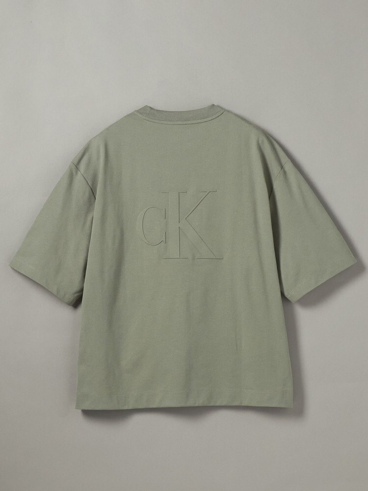 Tシャツ - リラックスピケエンボスTシャツ | カルバン・クライン 公式