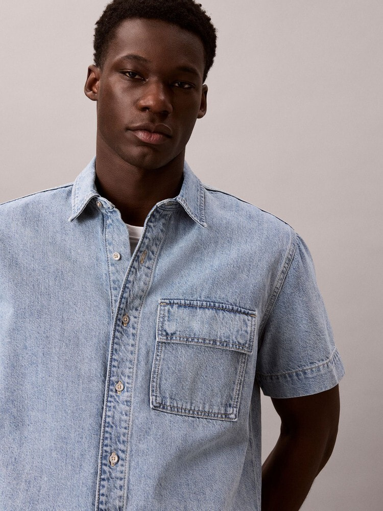 Denim on Display | アパレル | メンズ | カルバン・クライン 公式