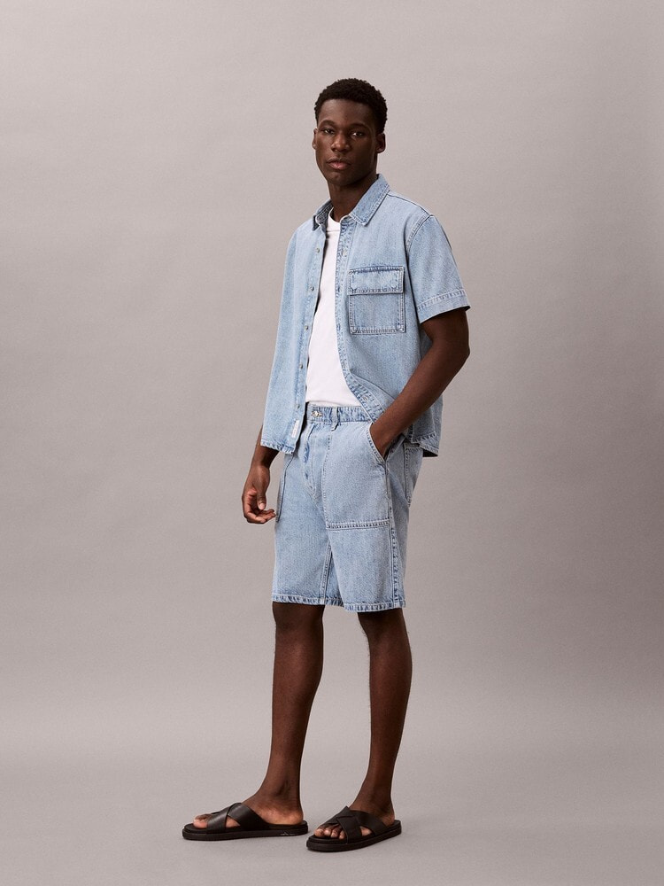 Denim on Display | アパレル | メンズ | カルバン・クライン 公式