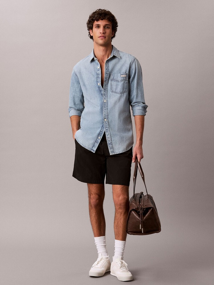 カルバンクライン　ブラックデニム　ショートパンツ　サイズ24 Calvin Klein（カルバン・クライン）の「デニム ショートパンツ