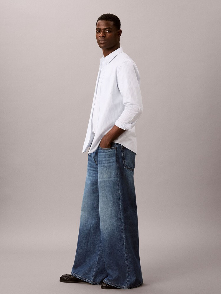 Denim on Display | アパレル | メンズ | カルバン・クライン 公式