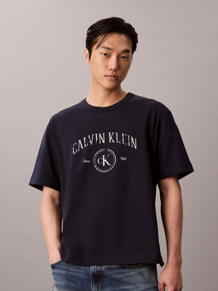 Tシャツ - リラックスヴィンテージカルバンクレストTシャツ 9