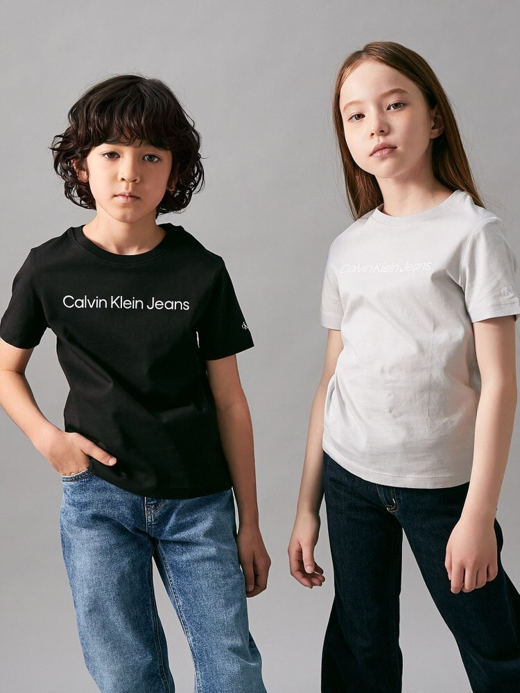 Kids】インスティテューショナルロゴTシャツ | カルバン・クライン