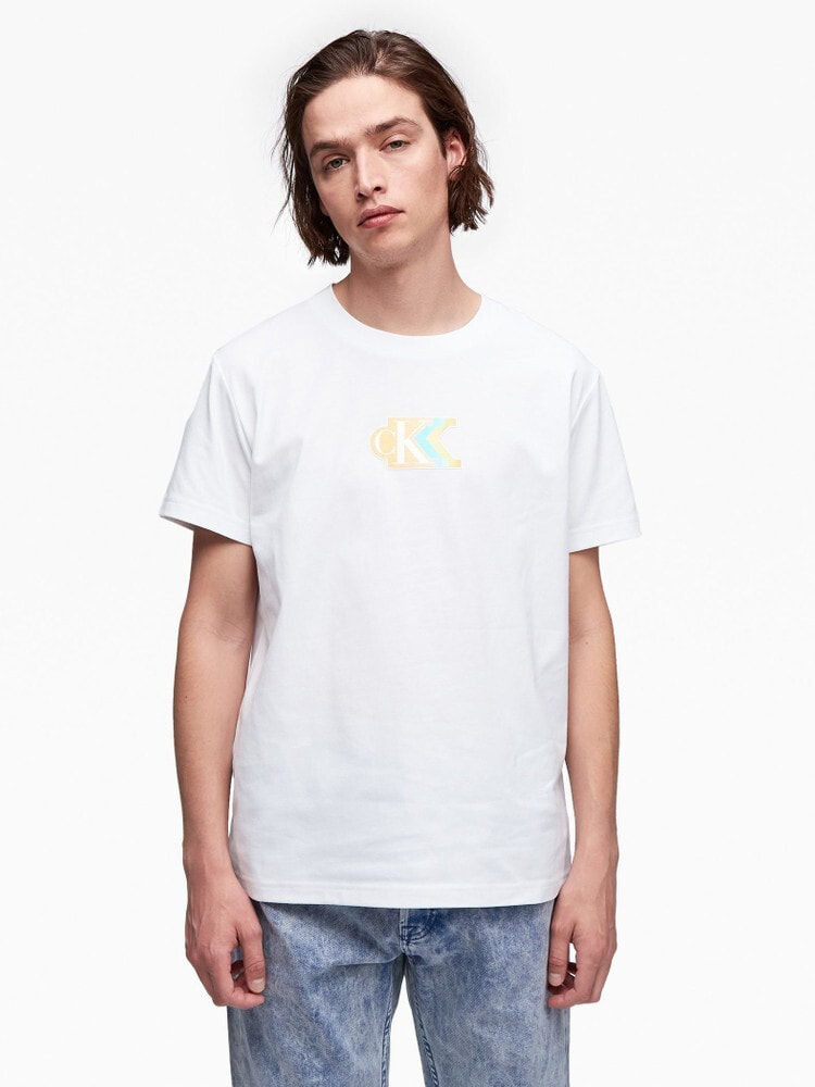 ユニセックスレギュラーフィットTシャツ | カルバン・クライン 公式