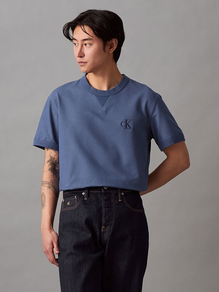 日本限定商品】ユニセックスレギュラーTシャツ | カルバン・クライン 