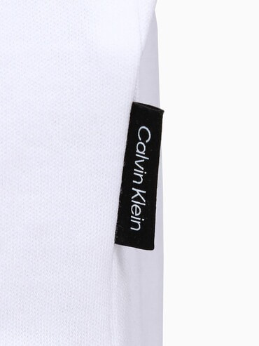 カモフラージュボックスロゴTシャツ | カルバン・クライン 公式 