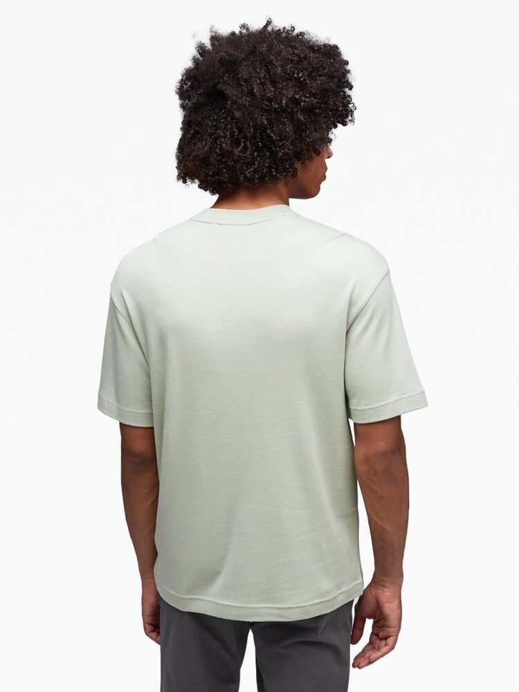 フォトプリントサマーTシャツ | カルバン・クライン 公式オンラインストア