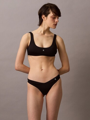 Calvin Klein(カルバンクライン)ビキニ水着 上下セット｜Yahoo