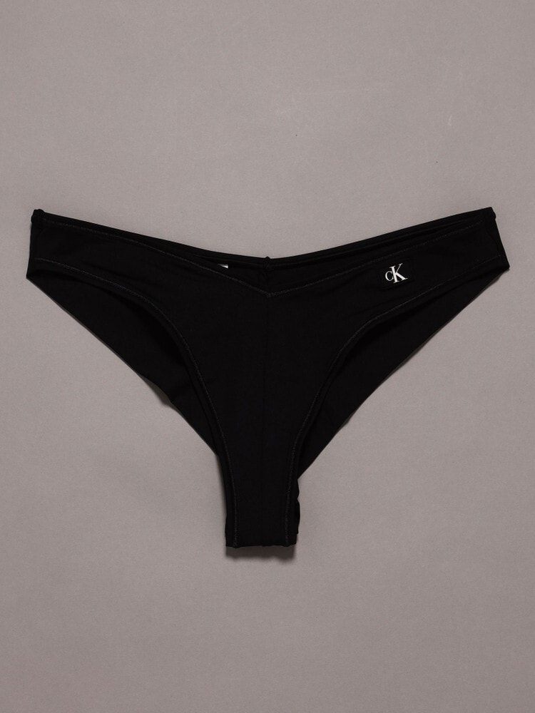 CALVIN KLEIN SWIMWEAR（カルバンクラインスイムウェア）の